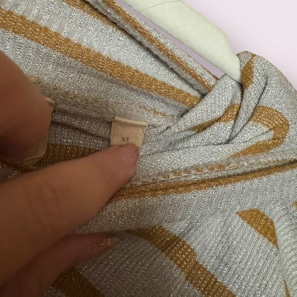 Anthropologie Vanessa Virginia Shining Silver and Gold Turtleneck Tunic - Picture 10 of 11